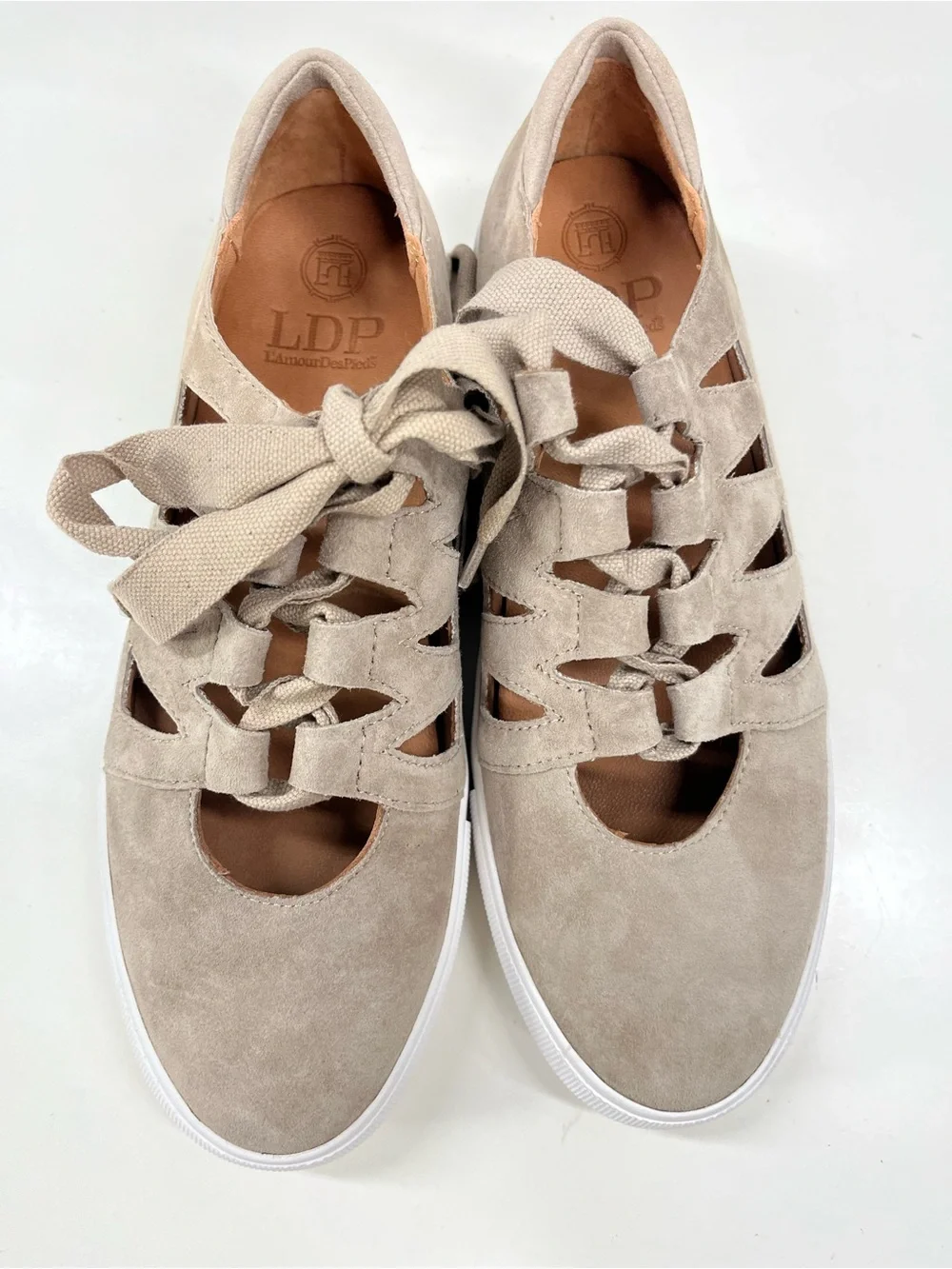 L'Amour Des Pieds Kanav Taupe Suede Cutout Sneakers Size 8
